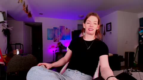 Snapshot of jade49 chatting on 12-05-24, 05:26 Jade49 online show from 12-05-24, 05:26