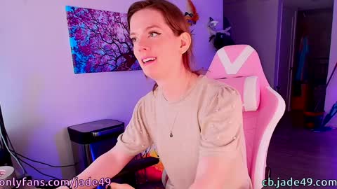 Snapshot of jade49 chatting on 12-13-24, 01:59 Jade49 online show from 12-13-24, 01:59