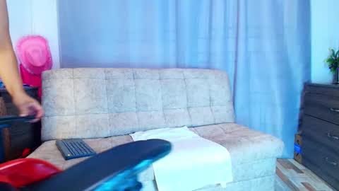  Jade Brunete  online show from 11-13-25, 08:52