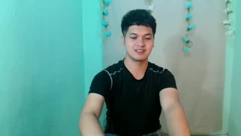 Snapshot of jade_halo chatting on 04-10-26, 02:33 jade_halo online show from 04-10-26, 02:33