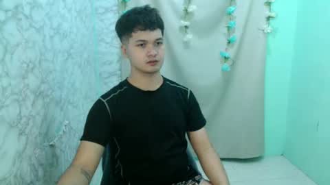 Snapshot of jade_halo chatting on 05-18-26, 01:06 jade_halo online show from 05-18-26, 01:06