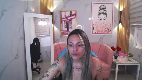 Snapshot of jade_jones_a chatting on 10-19-25, 03:40 Jade online show from 10-19-25, 03:40