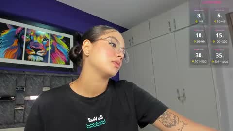jade_lovv online show from 05-13-26, 12:13
