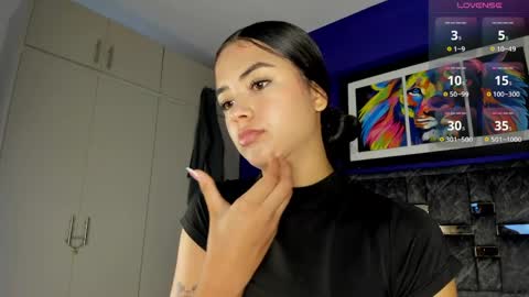 Snapshot of jade_lovv chatting on 06-09-26, 12:17 jade_lovv online show from 06-09-26, 12:17