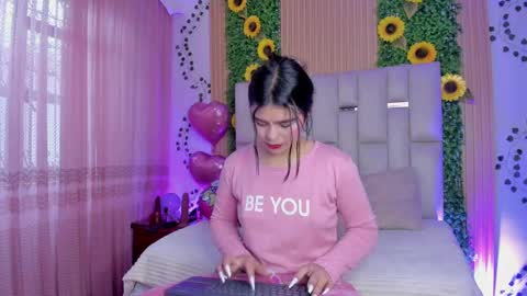 Snapshot of jade_nm chatting on 09-13-25, 01:33 ade online show from 09-13-25, 01:33