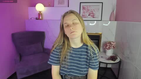 Jade online show from 01-11-25, 07:49