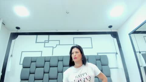 Jade  online show from 12-13-24, 11:02