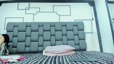 Jade  online show from 12-26-24, 11:10