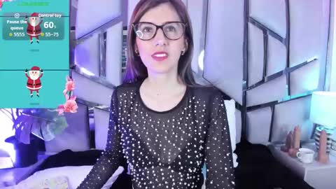 jade white  online show from 12-15-25, 01:37