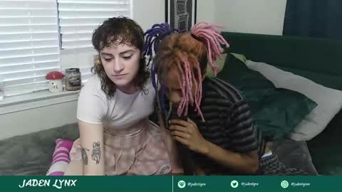 Snapshot of jadedfemboy chatting on 02-10-25, 10:09 Jaden Lynx online show from 02-10-25, 10:09
