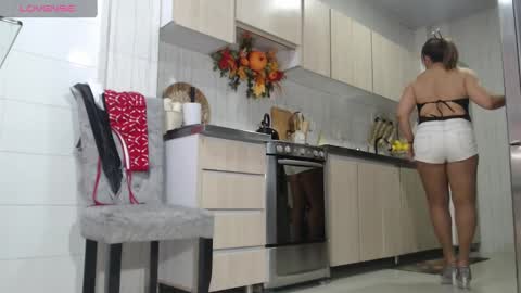 Jade online show from 10-01-25, 05:19