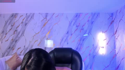 Snapshot of jadeevansx chatting on 01-28-25, 12:15 JADE EVANS online show from 01-28-25, 12:15