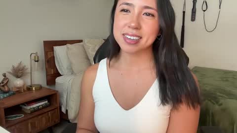 Snapshot of jadelove_ chatting on 10-01-25, 05:52 Jade Love online show from 10-01-25, 05:52