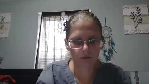 Snapshot of jadeluv chatting on 07-13-26, 04:43 JadeLuv online show from 07-13-26, 04:43