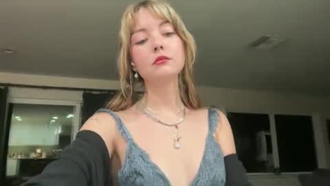 Jade 3 online show from 01-11-26, 03:44