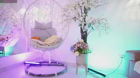 Jade Summer online show from 09-15-25, 11:32