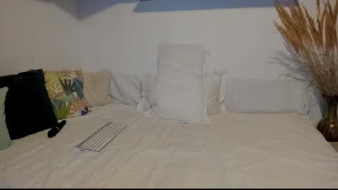 elena online show from 10-10-25, 01:48