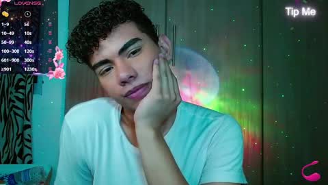 javi15  online show from 12-16-24, 04:34