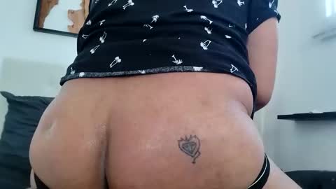 Snapshot of jaidenblake chatting on 03-16-26, 12:49 jaidenblake online show from 03-16-26, 12:49