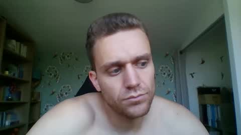 Snapshot of jaimelesexx13 chatting on 04-10-26, 01:27 For my sk y p e ask online show from 04-10-26, 01:27