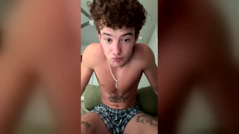 Snapshot of jairettwest chatting on 04-11-26, 01:21 Jairett online show from 04-11-26, 01:21