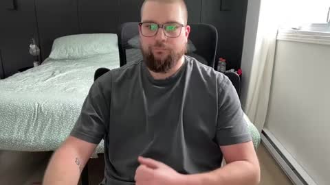 Snapshot of jake0333 chatting on 02-07-25, 06:02 Jake online show from 02-07-25, 06:02