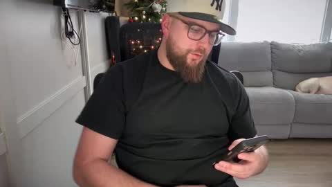 Snapshot of jake0333 chatting on 12-18-25, 03:51 Jake online show from 12-18-25, 03:51