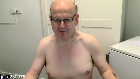 Jake2309 online show from 10-08-25, 08:17