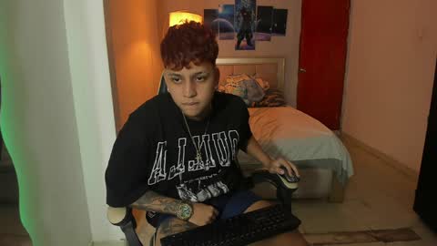 Snapshot of jake_pons chatting on 12-11-24, 10:14 Jake Pons online show from 12-11-24, 10:14