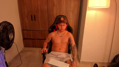 Snapshot of jake_pons chatting on 03-03-26, 09:37 Jake Pons online show from 03-03-26, 09:37