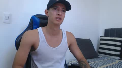 Snapshot of jake_shadow14 chatting on 01-17-26, 04:54 Hi guys im new 3 online show from 01-17-26, 04:54