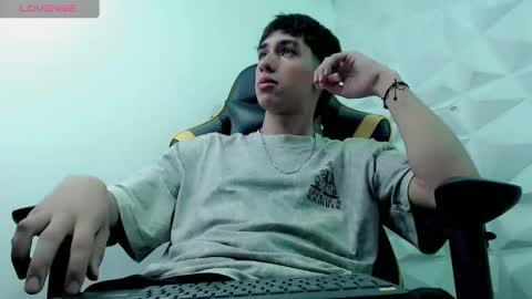 jake_tripp online show from 12-28-24, 03:37