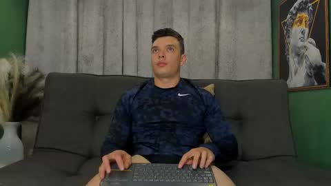 Snapshot of jakee_tyler chatting on 03-11-25, 02:21 Jake Tyler online show from 03-11-25, 02:21