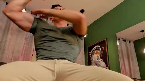 Snapshot of jakee_tyler chatting on 10-18-25, 10:54 Jake Tyler online show from 10-18-25, 10:54