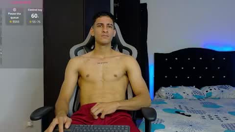 Snapshot of jakemonroe1 chatting on 06-01-26, 03:47 JakeMonroe online show from 06-01-26, 03:47