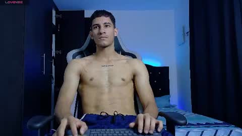 Snapshot of jakemonroe1 chatting on 06-17-26, 03:02 JakeMonroe online show from 06-17-26, 03:02