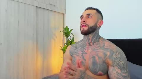 Snapshot of jakeortega chatting on 10-02-25, 05:36 Jake Orthega online show from 10-02-25, 05:36