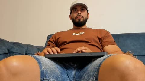 Snapshot of jakeskye chatting on 12-18-24, 02:10 JakeSkye online show from 12-18-24, 02:10