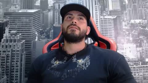 Snapshot of jakeskye chatting on 02-08-25, 12:06 JakeSkye online show from 02-08-25, 12:06