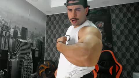 Snapshot of jakeskye chatting on 03-04-25, 04:20 JakeSkye online show from 03-04-25, 04:20