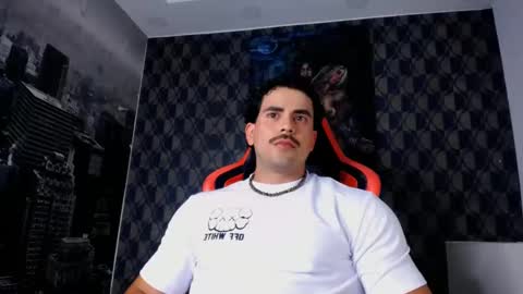 Snapshot of jakeskye chatting on 03-09-25, 11:25 JakeSkye online show from 03-09-25, 11:25