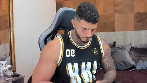 Snapshot of jaketayler10 chatting on 01-26-25, 02:24 my name is sebas If you come here dont hesitate to say hello Im a guy who really likes having conversations and having hot online show from 01-26-25, 02:24