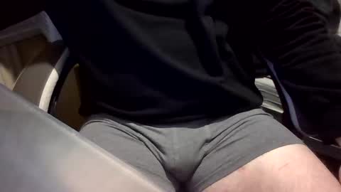 jakieg010 online show from 03-29-26, 01:38