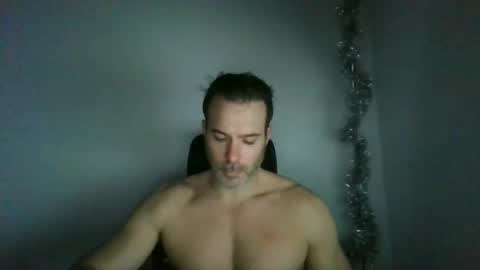 Snapshot of jam3s5959 chatting on 12-15-24, 02:08 jam3s5959 online show from 12-15-24, 02:08
