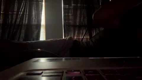 Jamacian online show from 10-09-25, 05:11