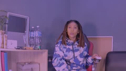 Snapshot of jamaicanbabex chatting on 01-22-25, 10:18 jamaicanbabex online show from 01-22-25, 10:18