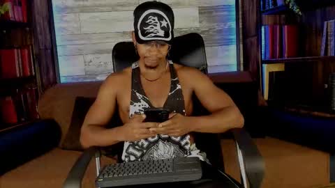   online show from 03-12-26, 04:51