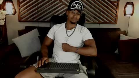   online show from 05-20-26, 08:48