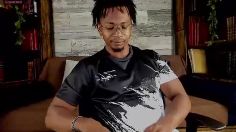 Snapshot of jamalmyst_ chatting on 06-15-26, 08:00 online show from 06-15-26, 08:00