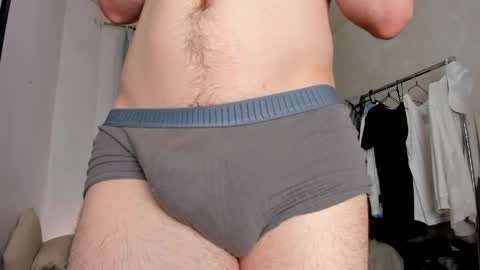 Snapshot of jame_flow chatting on 04-30-26, 08:57 Hey there Im Jame online show from 04-30-26, 08:57